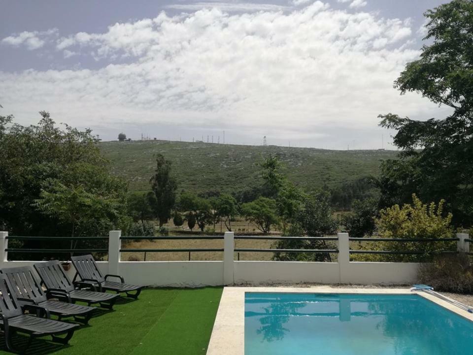 Montejunto Villas - Casa Do Platano Cadaval Luaran gambar